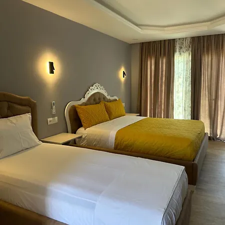 Sea Breeze Himare