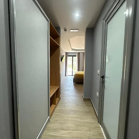 Sea Breeze Apartamento Himare