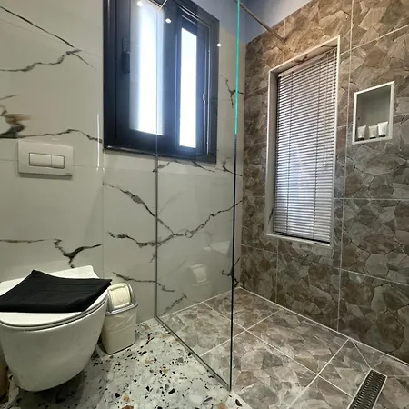 Sea Breeze Apartamento Himarë