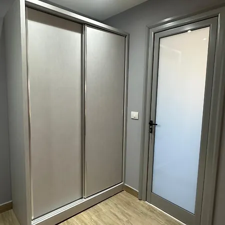 Sea Breeze Apartamento Himarë