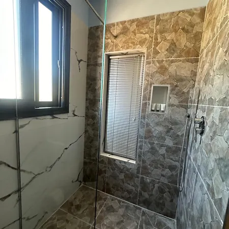Apartment Sea Breeze *