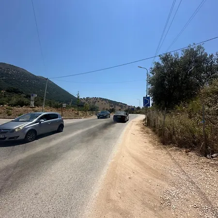 Sea Breeze * Himarë