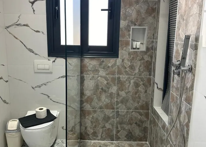 Sea Breeze דירה הימארה